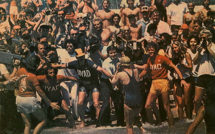 
In 1979, Nyad walks onto the beach in Jupiter, Fla., after swimming from the Bahamas. 
