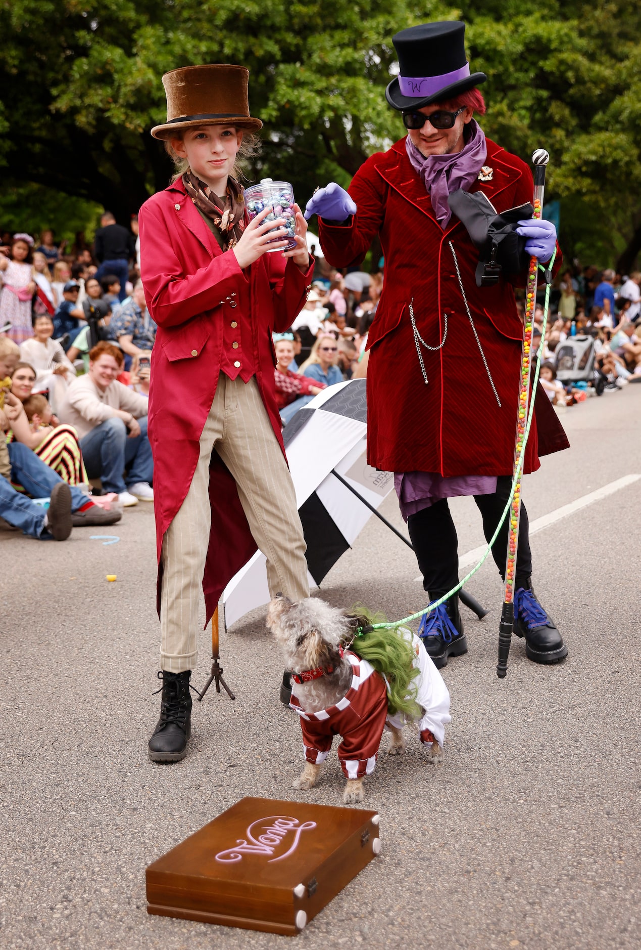 ‘Wilma Wanka’, Jessica Milligan, 11, (left) her ‘Wuncle Wanka’ Gaberial Rounds of Dallas and...