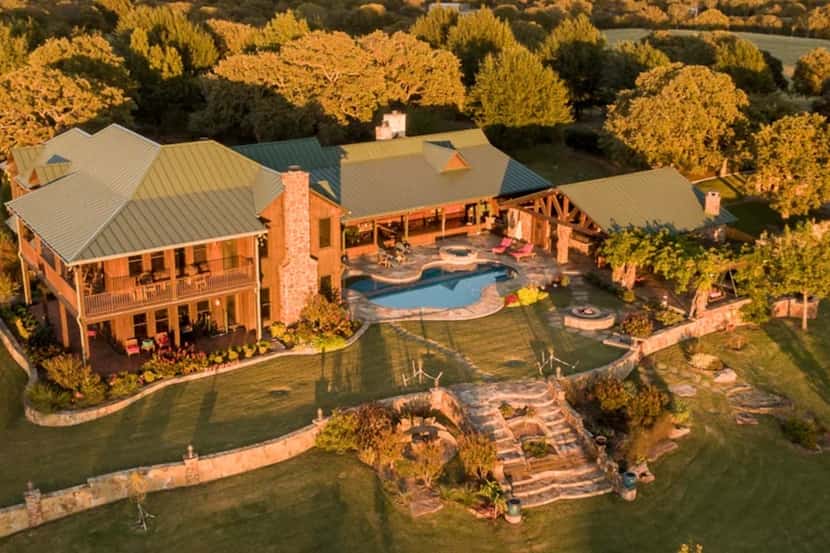 Terry Bradshaw's ranch in southern Oklahoma includes a large main house.