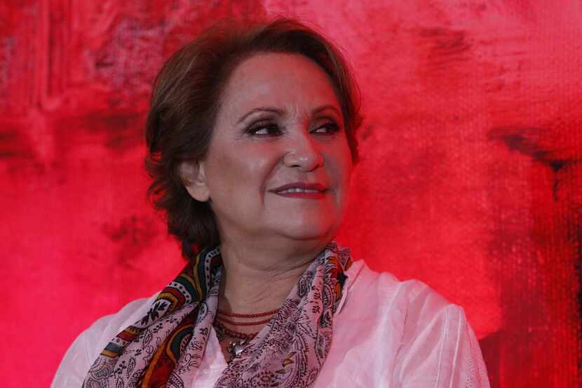 La actriz mexicana Adriana Barraza cumple 50 años de carrera con el estreno de dos...