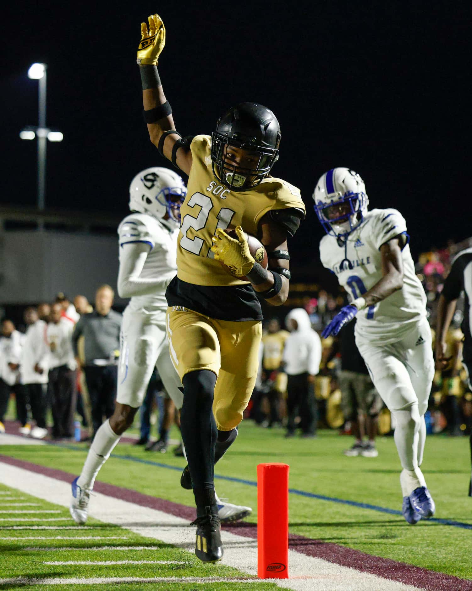 South Oak Cliff running back Danny Green scores on a 74-yard touchdown run during the first...