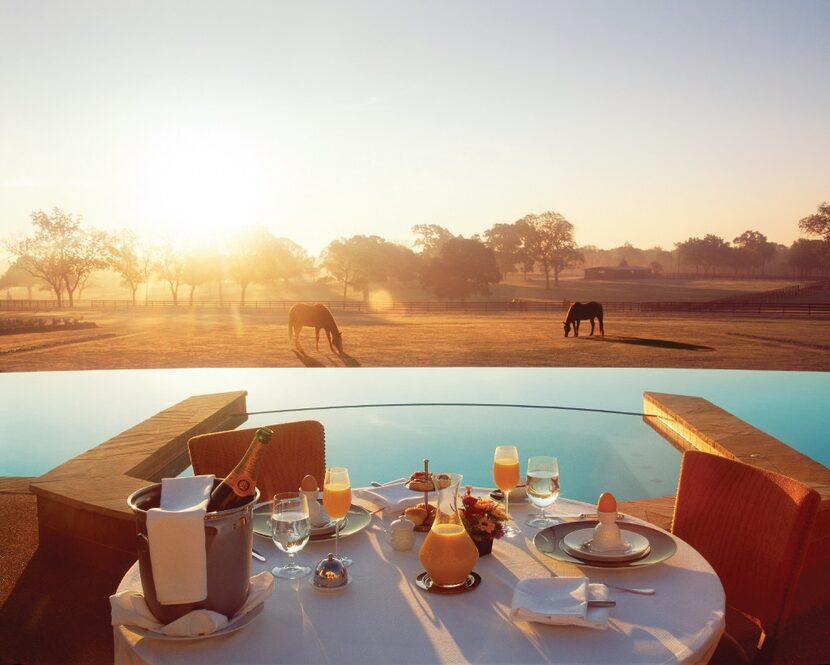 Patio breakfast at the Inn at Dos Brisas 