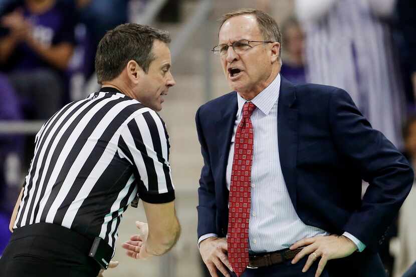 Oklahoma head coach Lon Kruger reacts to being charged with a technical foul during the...
