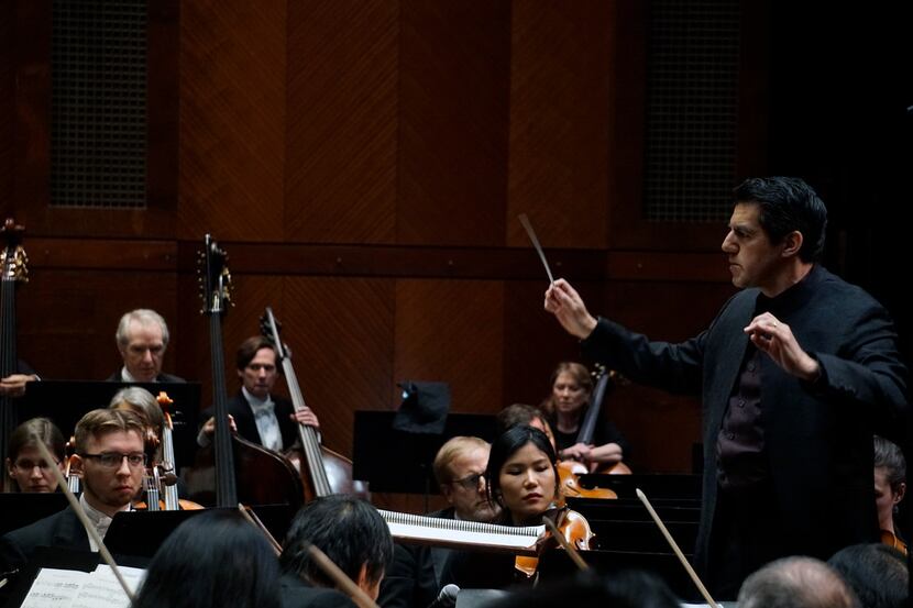 Miguel Harth-Bedoya conducts the Fort Worth Symphony Orchestra at Bass Performance Hall in...