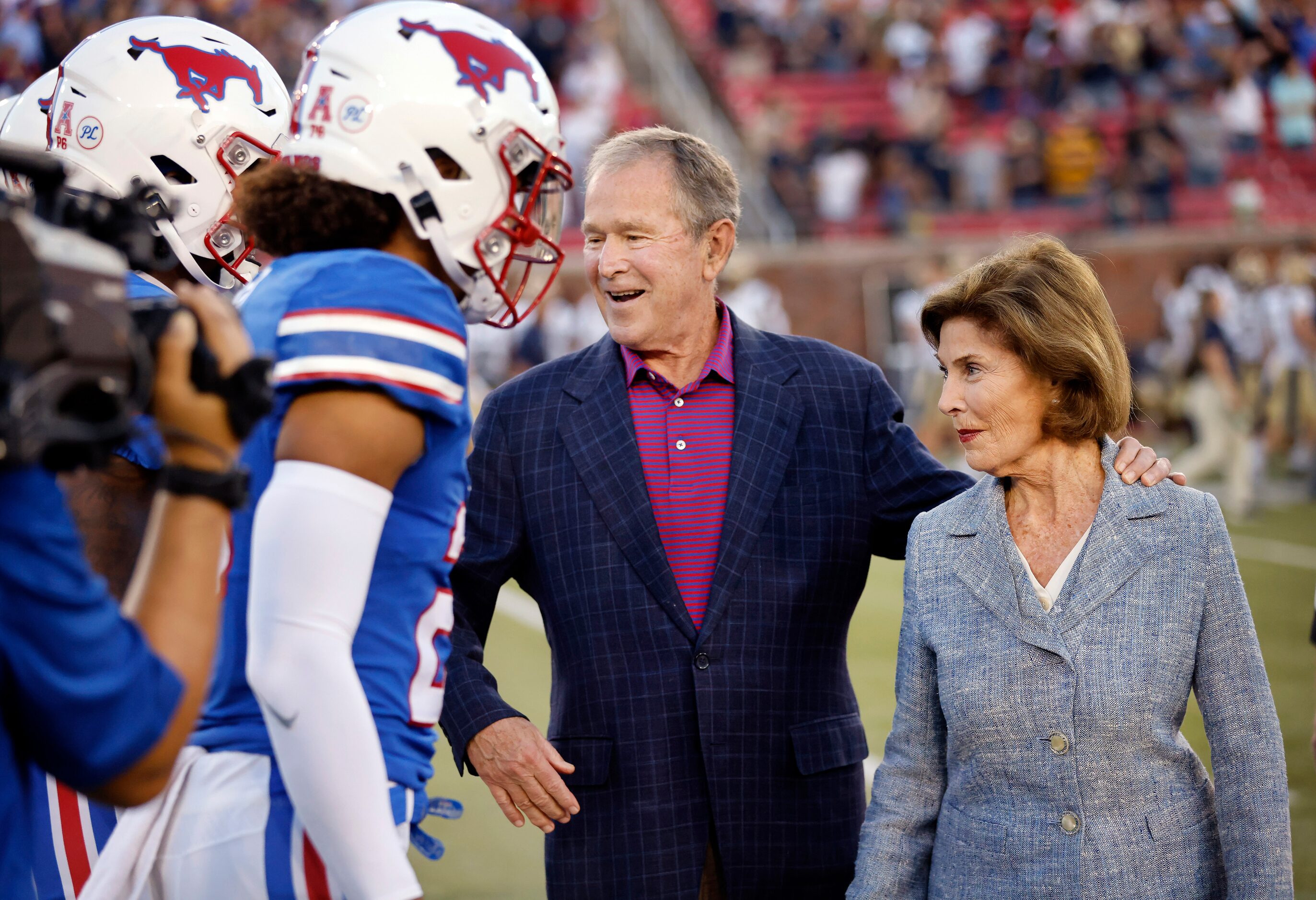 during the first half at Gerald Ford Stadium in University Park, Texas, October 14, 2022.