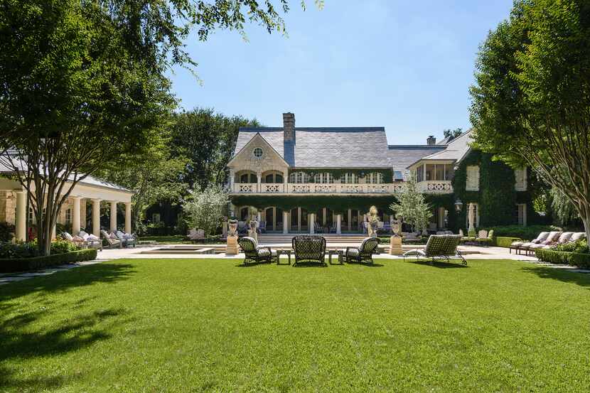 With an asking prices of $39 million, this almost 3-acre University Park estate is the...