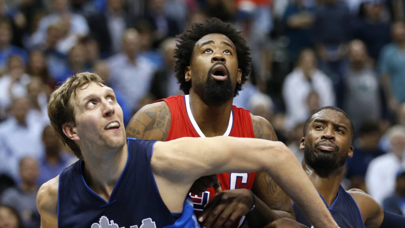 The Lakers have officially signed DeAndre Jordan - Silver Screen and Roll
