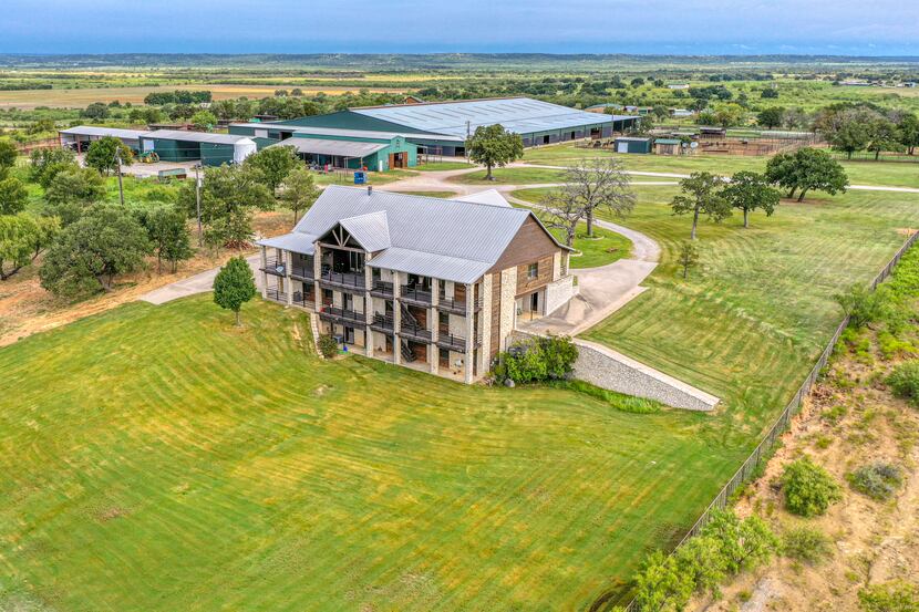 A look at the Robertson Hill Ranch in Perrin, Texas.

default