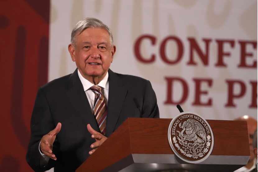 Andrés Manuel López Obrador pidió respetar y honrar a los doctores y personal médico que...