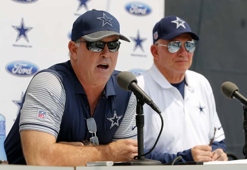 Dallas Cowboys chief operating officer  and executive vice president Stephen Jones (left)...