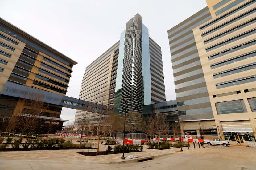 The just-sold CityLine office towers house almost 10,000 State Farm employees.