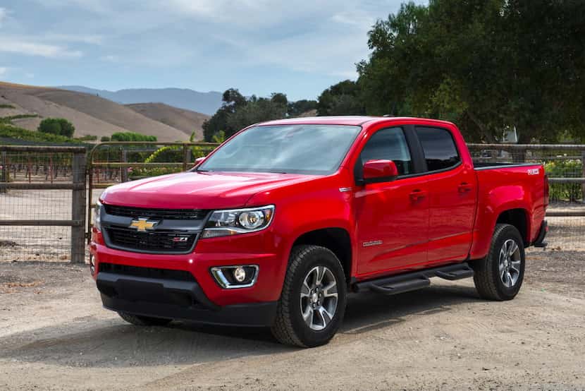 The 2017 Chevy Colorado has standard equipment like Wi-Fi access, Apple Car Play, Android...