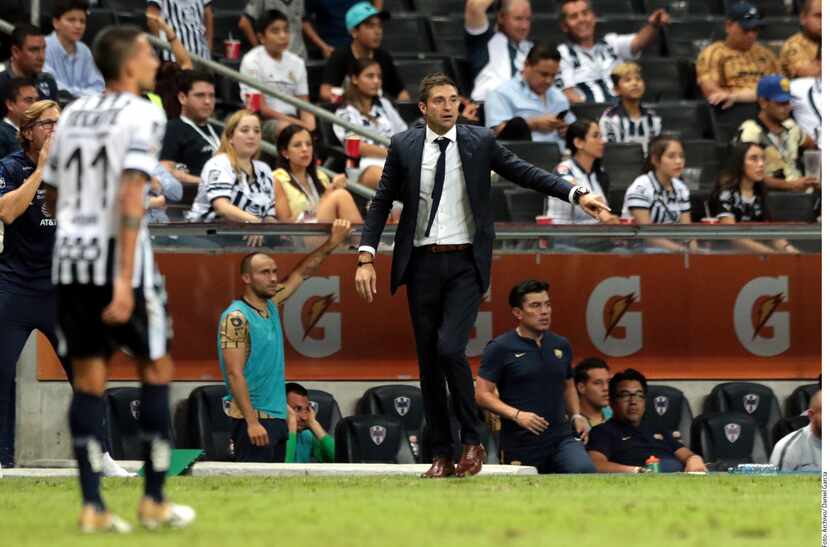 Diego Alonso, DT de Rayados. Foto Agencia Reforma