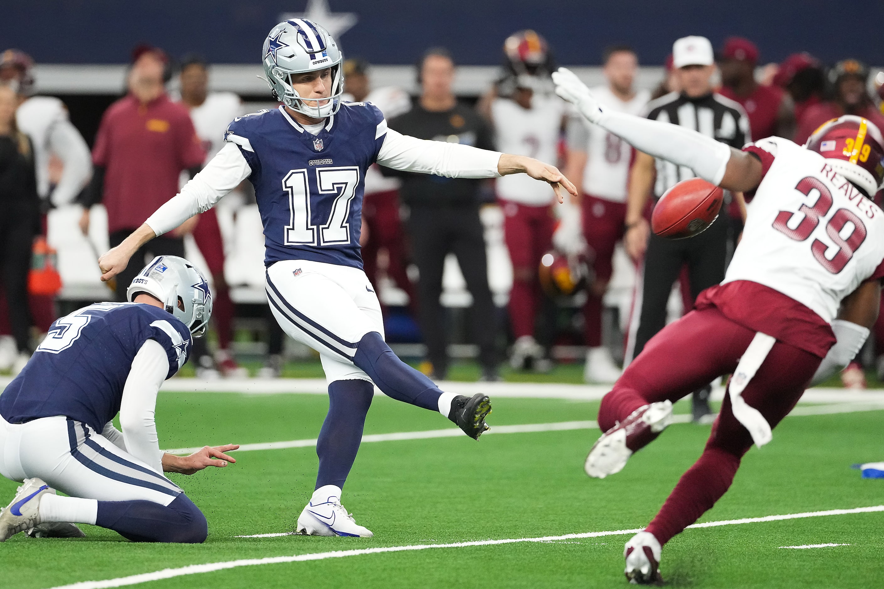 Dallas Cowboys place kicker Brandon Aubrey (17) kicks a field goal during the first half of...