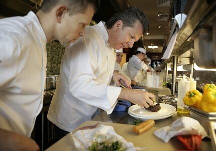 Ready for a throwback? Here's Joel Harrington, left, in 2007, watching chef Dean Fearing...