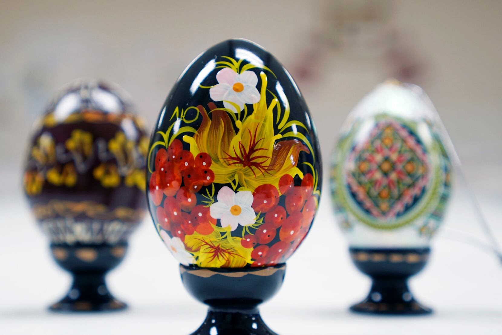 The Ukrainian Easter Egg: An Art & Letter Writing Activity- No real eggs