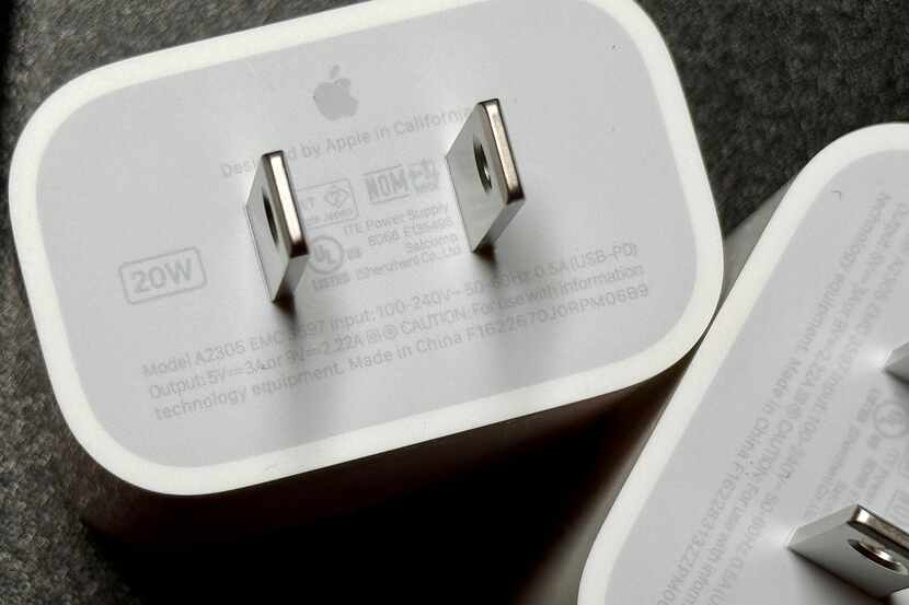 Apple devices have the charging circuitry to be able to figure out how much power you are...