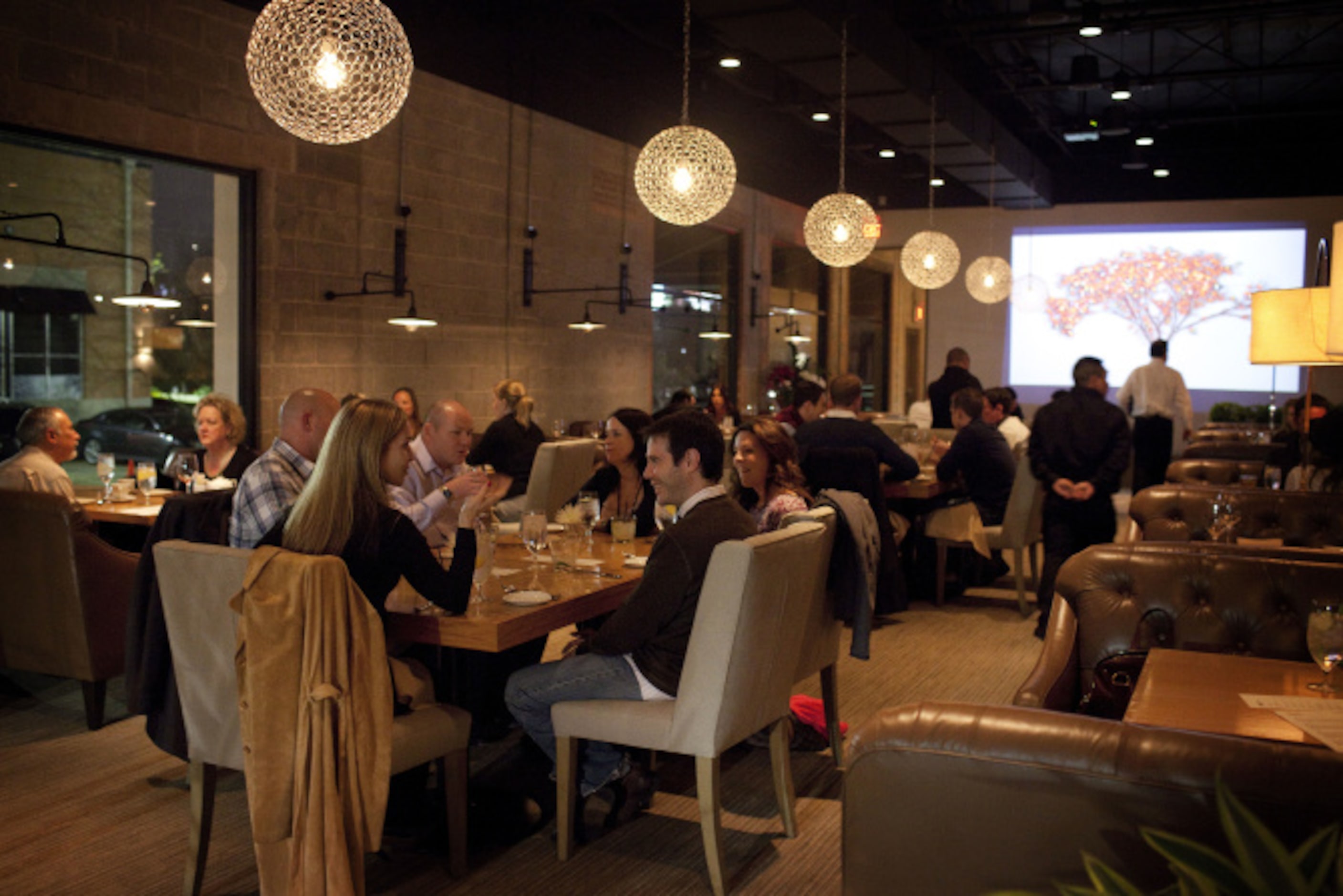 OAK: It may be the most soothingly beautiful dining room around, and its chef, Jason Maddy,...