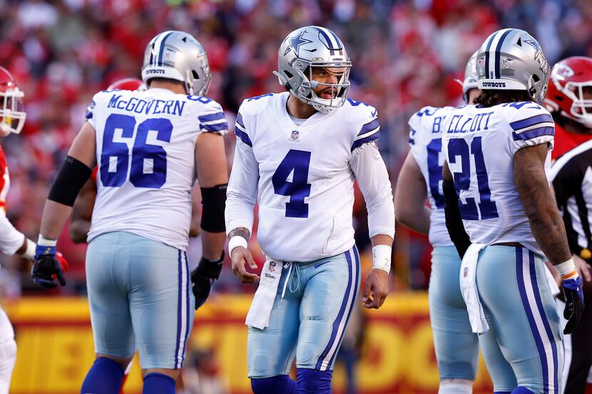 Dallas Cowboys quarterback Dak Prescott (4) looks back after a first half incompletion...