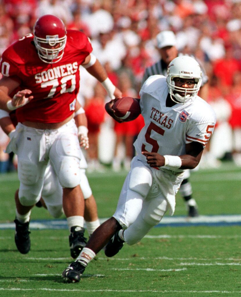  Longhorns' quarterback  James Brown.