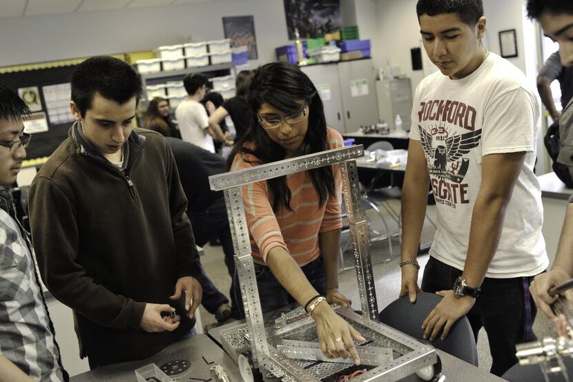  Singley robotics students. File photo by Matthew Busch/The Dallas Morning News 