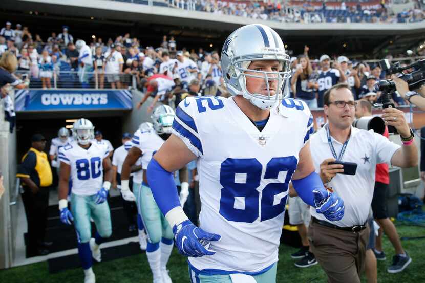 Dallas Cowboys tight end Jason Witten (82) takes the field before the start of the Hall of...