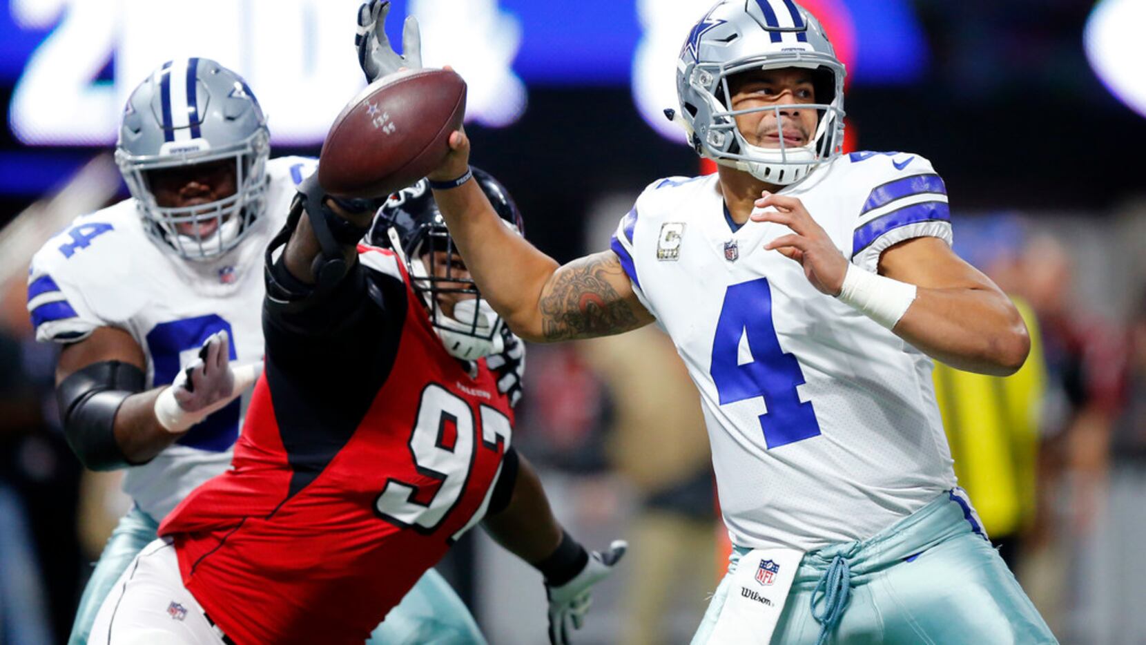 Recap: Cowboys stunned by Falcons' sacks
