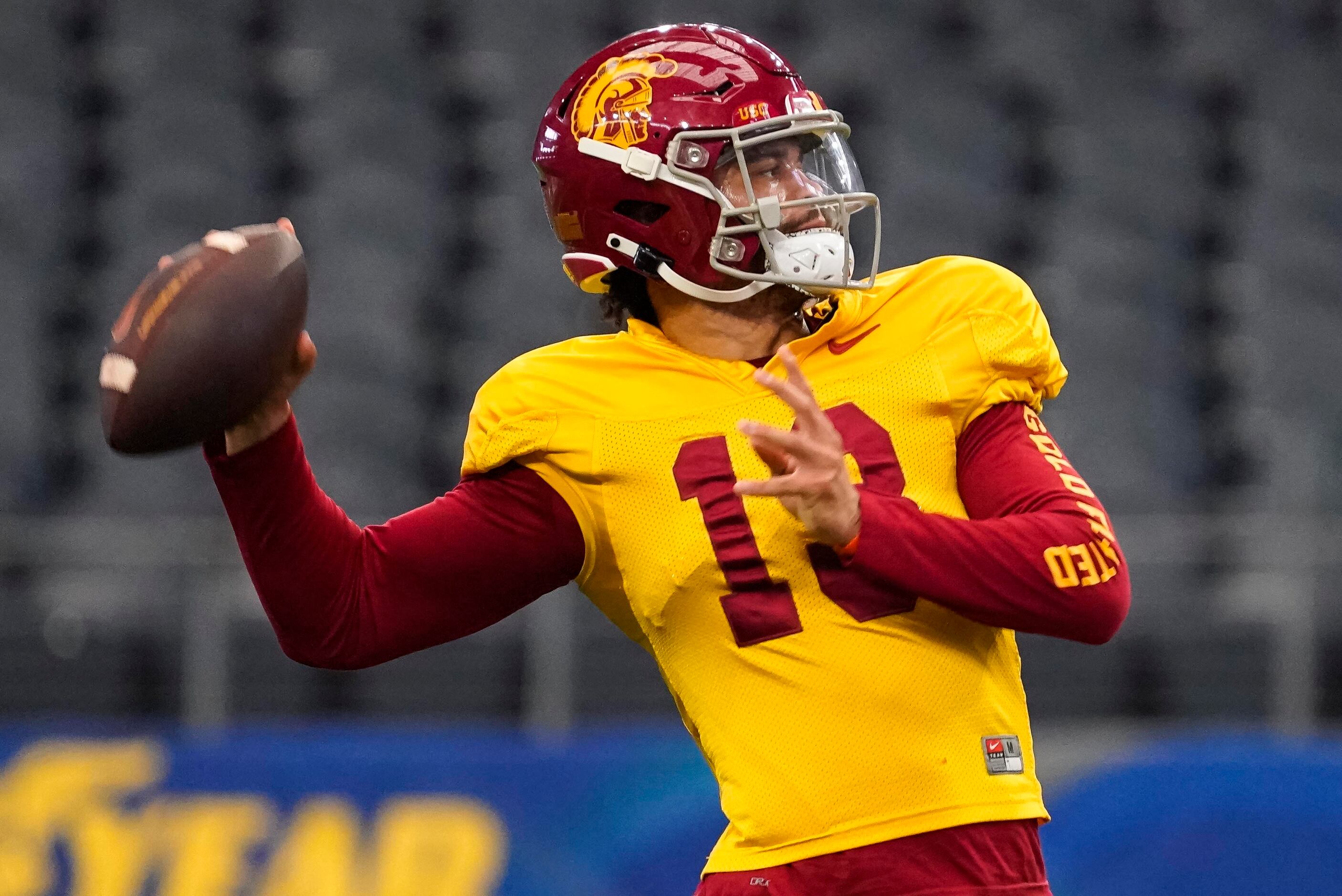 NFL scouts already view USC Trojans QB Caleb Williams as potential No. 1  pick in 2024