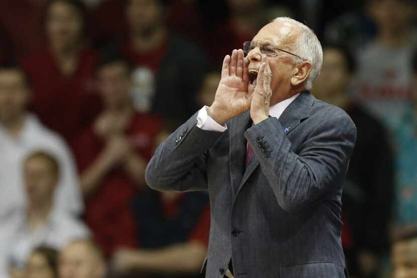 Southern Methodist  coach Larry Brown during their men's NCAA college basketball game...