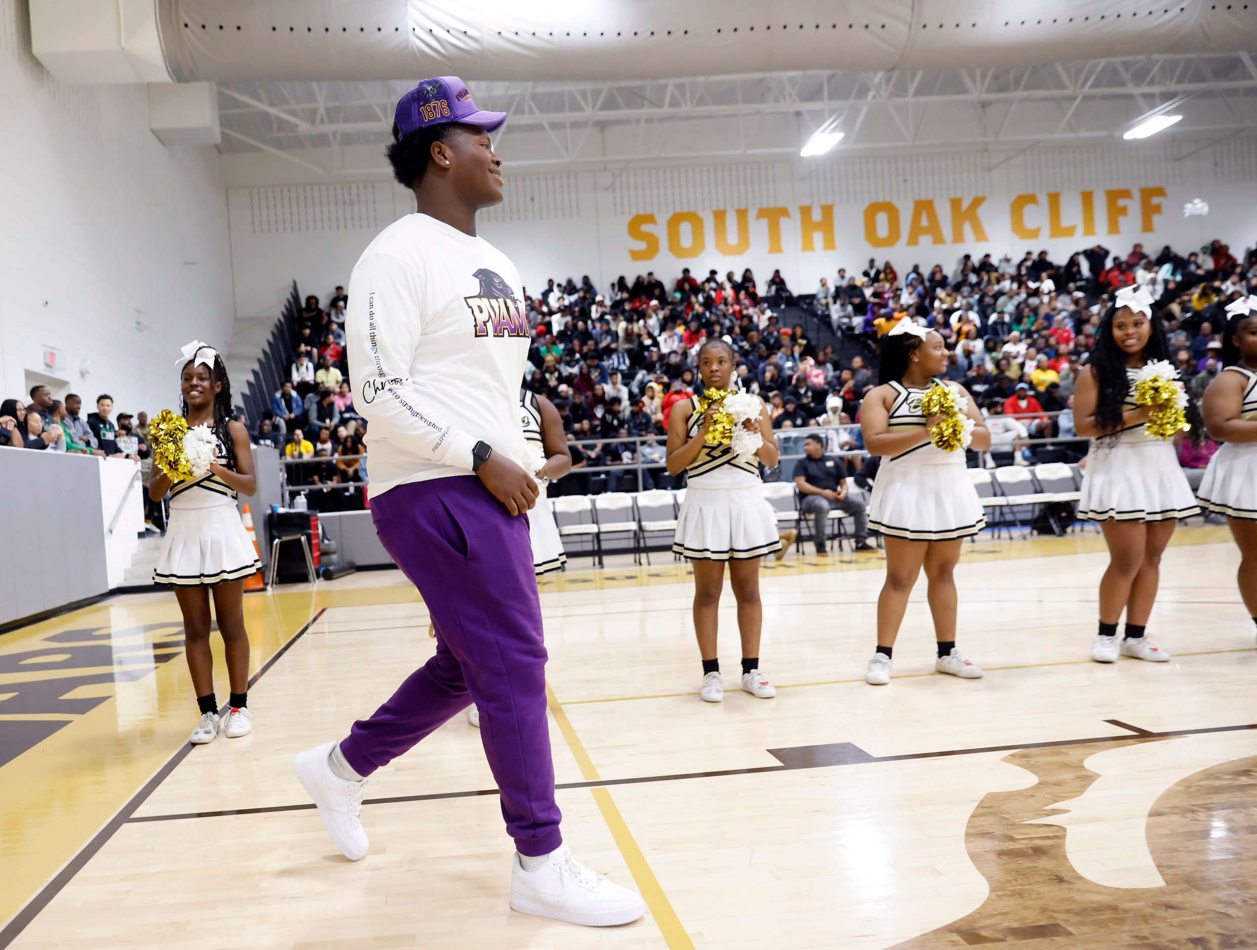 South Oak Cliff football player Xyler Myles is introduced during the national letter of...