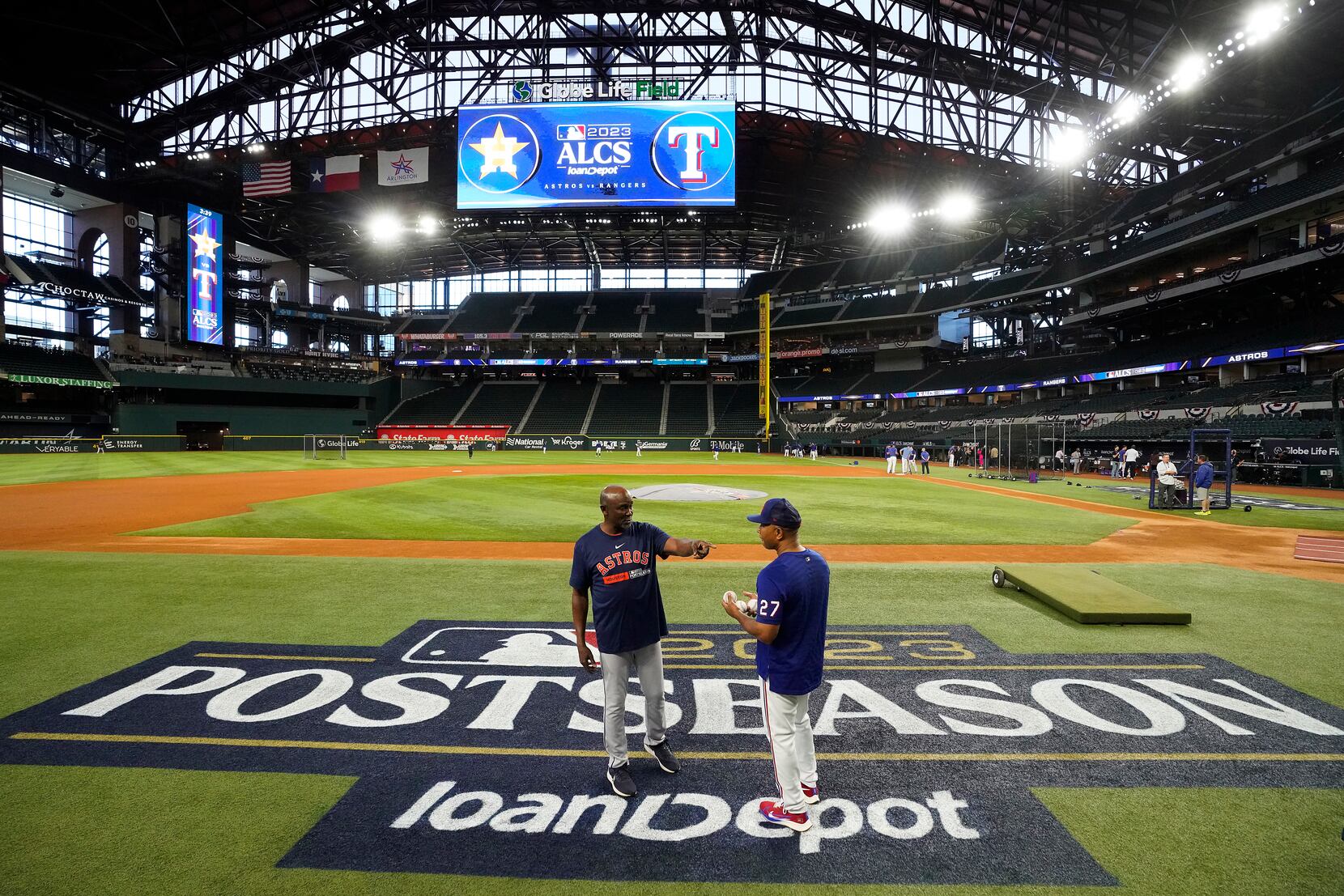 Rangers fans stocking up on new gear ahead of Game 3 against Astros – NBC 5  Dallas-Fort Worth