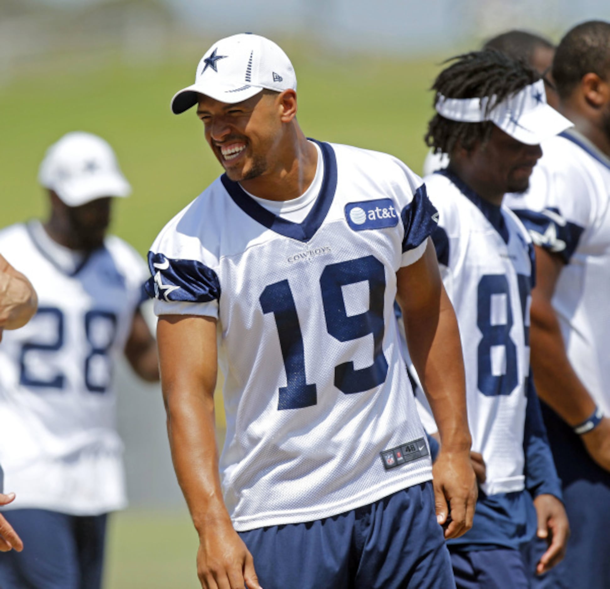 19 December 2010: Dallas Cowboys wide receiver Miles Austin #19 drops a  touchdown pass during the game between the Dallas Cowboys and the  Washington Redskins at Cowboys Stadium in Arlington, Texas. The