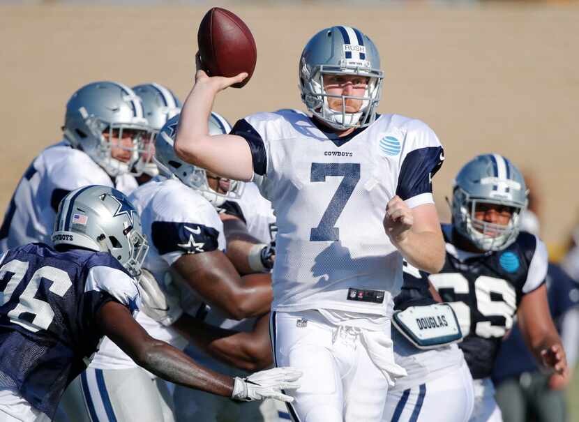 Dallas Cowboys quarterback Cooper Rush (7) attempts a pass on a play during the afternoon...