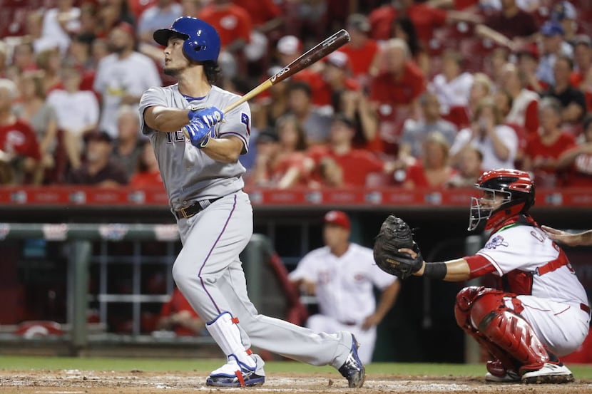 Cincinnati Reds' Billy Hamilton watches his solo home run off