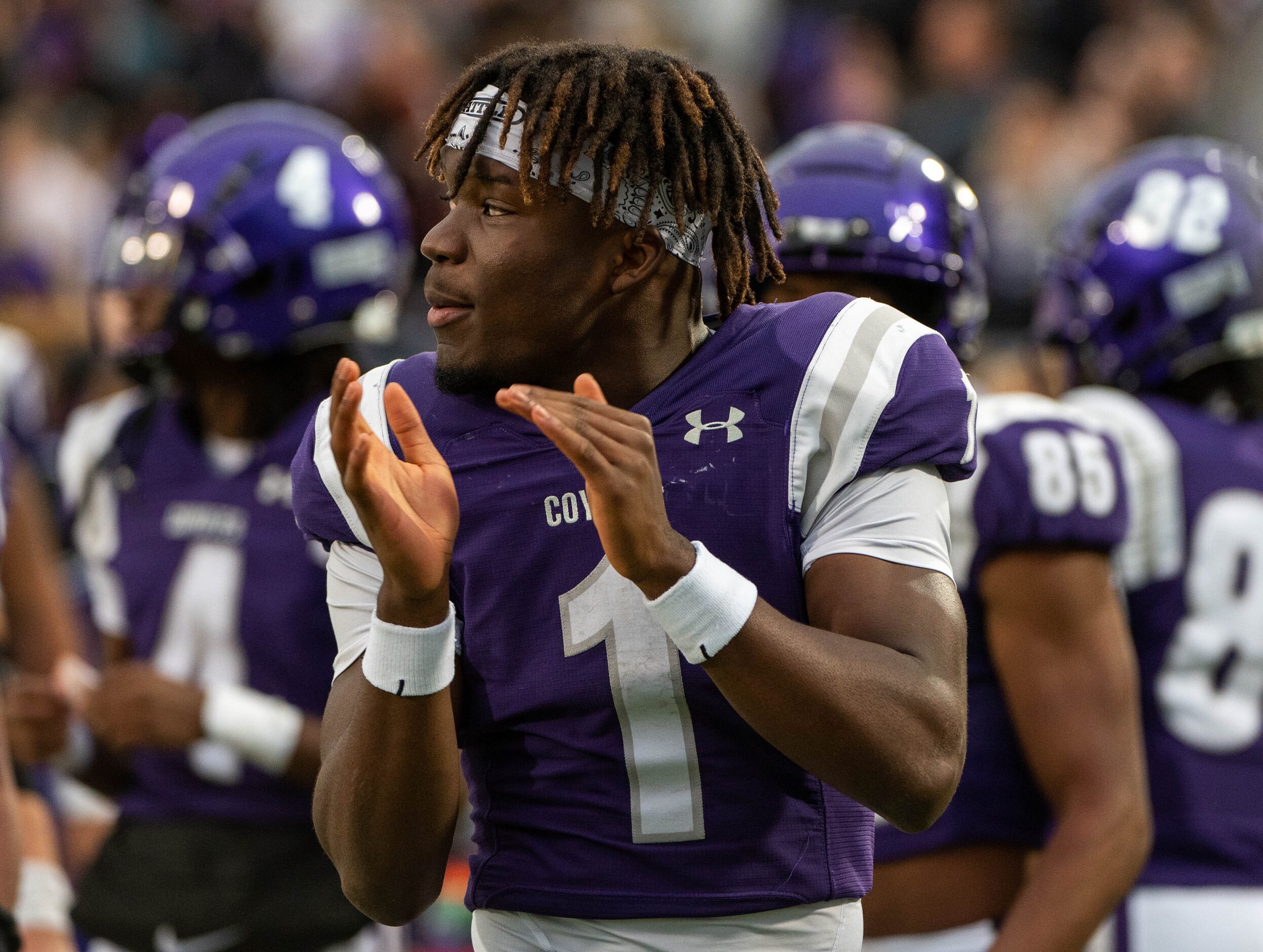 Anna running back Breezy Dubar (1) cheers on his teammates in the second half during a Class...