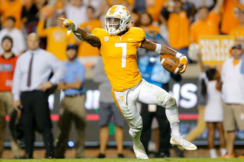 KNOXVILLE, TN - NOVEMBER 04:  Rashaan Gaulden #7 of the Tennessee Volunteers reacts after a...