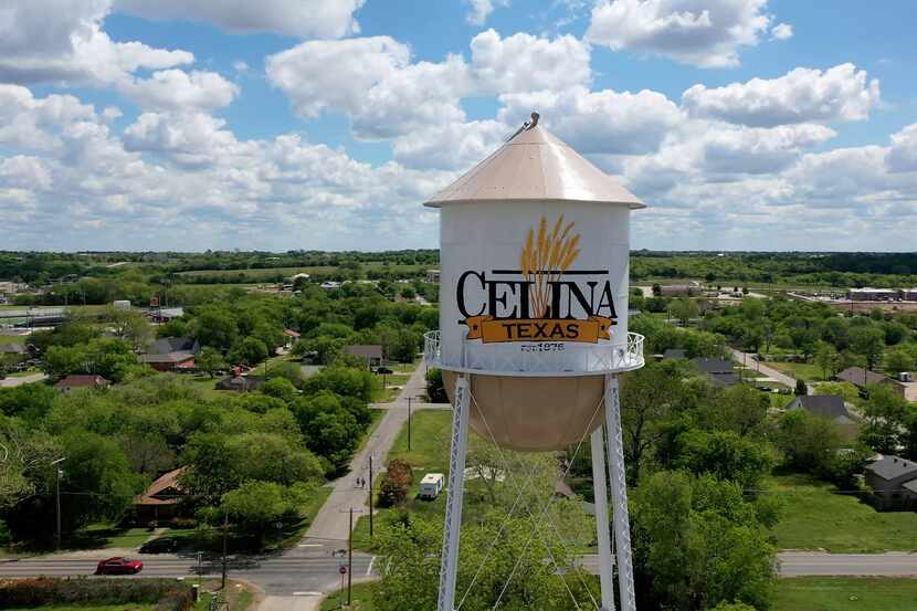 Celina water tower