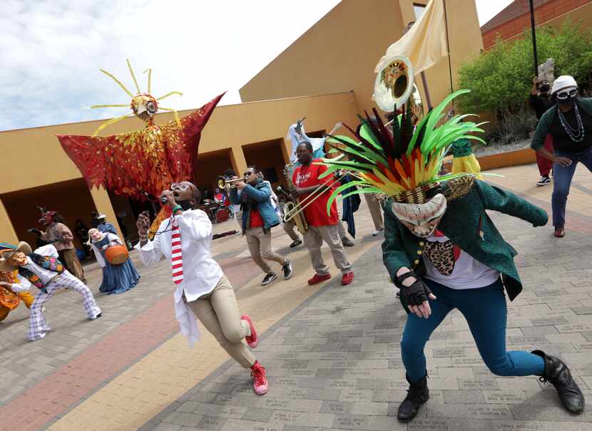 The lively scene at "¡Soltar!" at the Latino Cultural Center, organized by Cara Mia Theatre...