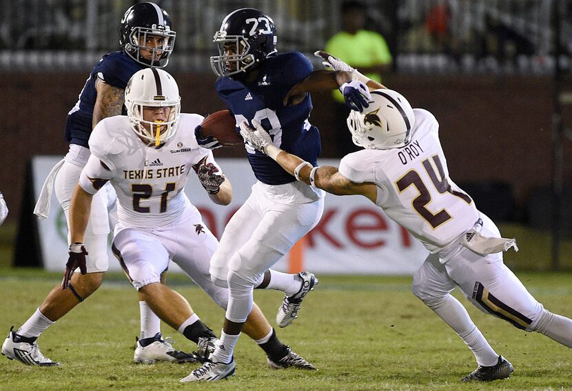 STATESBORO, GA - OCTOBER 29:  Wide receiver Derek Keaton #23 of the Georgia Southern Eagles...