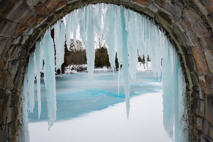 Icicles lengthened on an arch on Inwood Road in Dallas on Feb. 18 as the storm lingered.