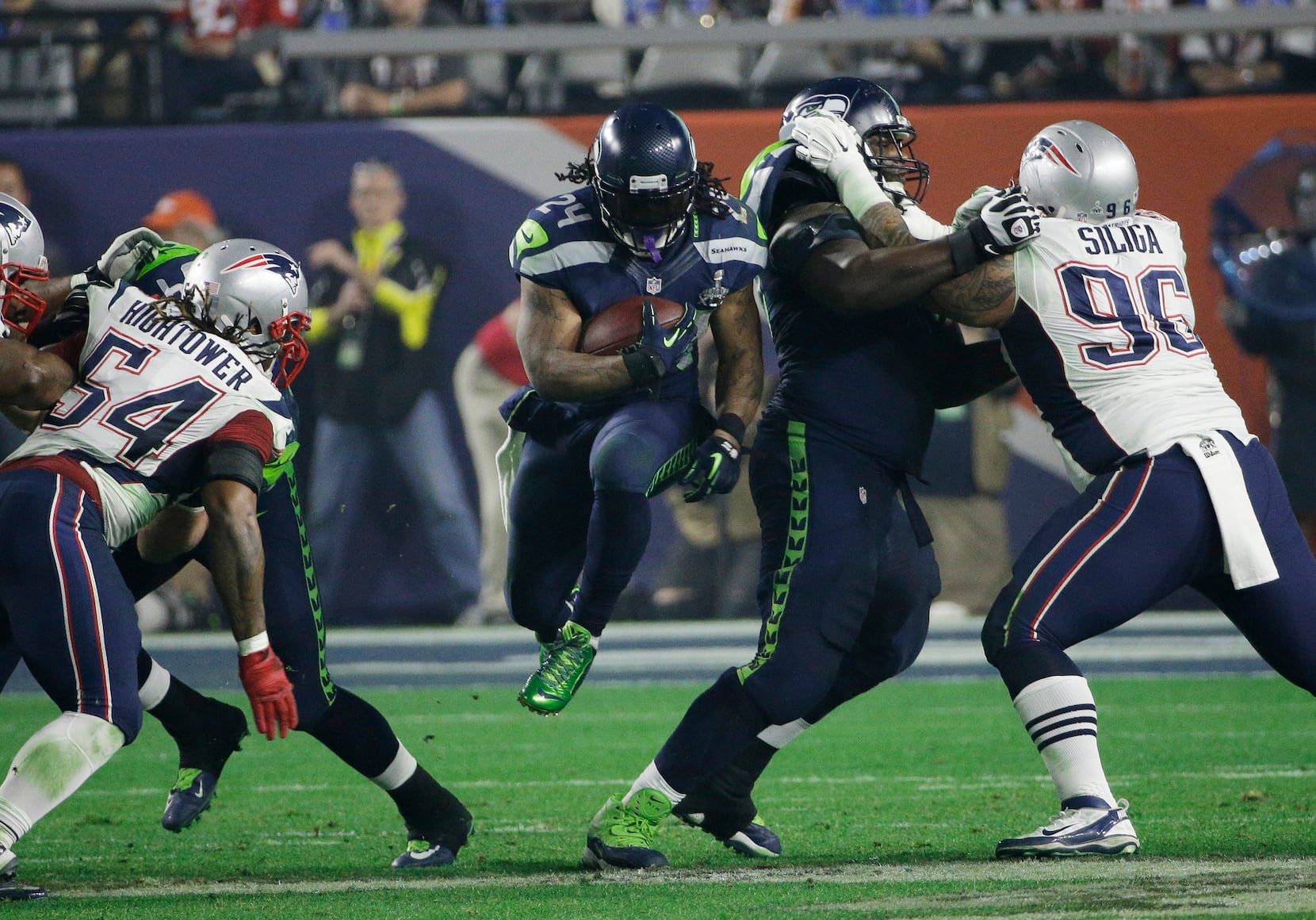 Seattle Seahawks running back Marshawn Lynch (24) rushes for no