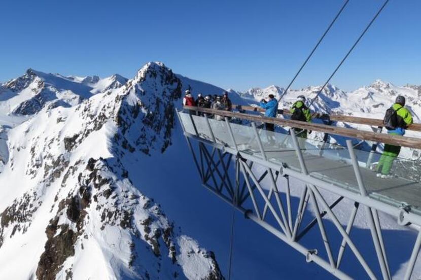 The epic slopes of Stubai create the sensation of skiing at the top of the world.