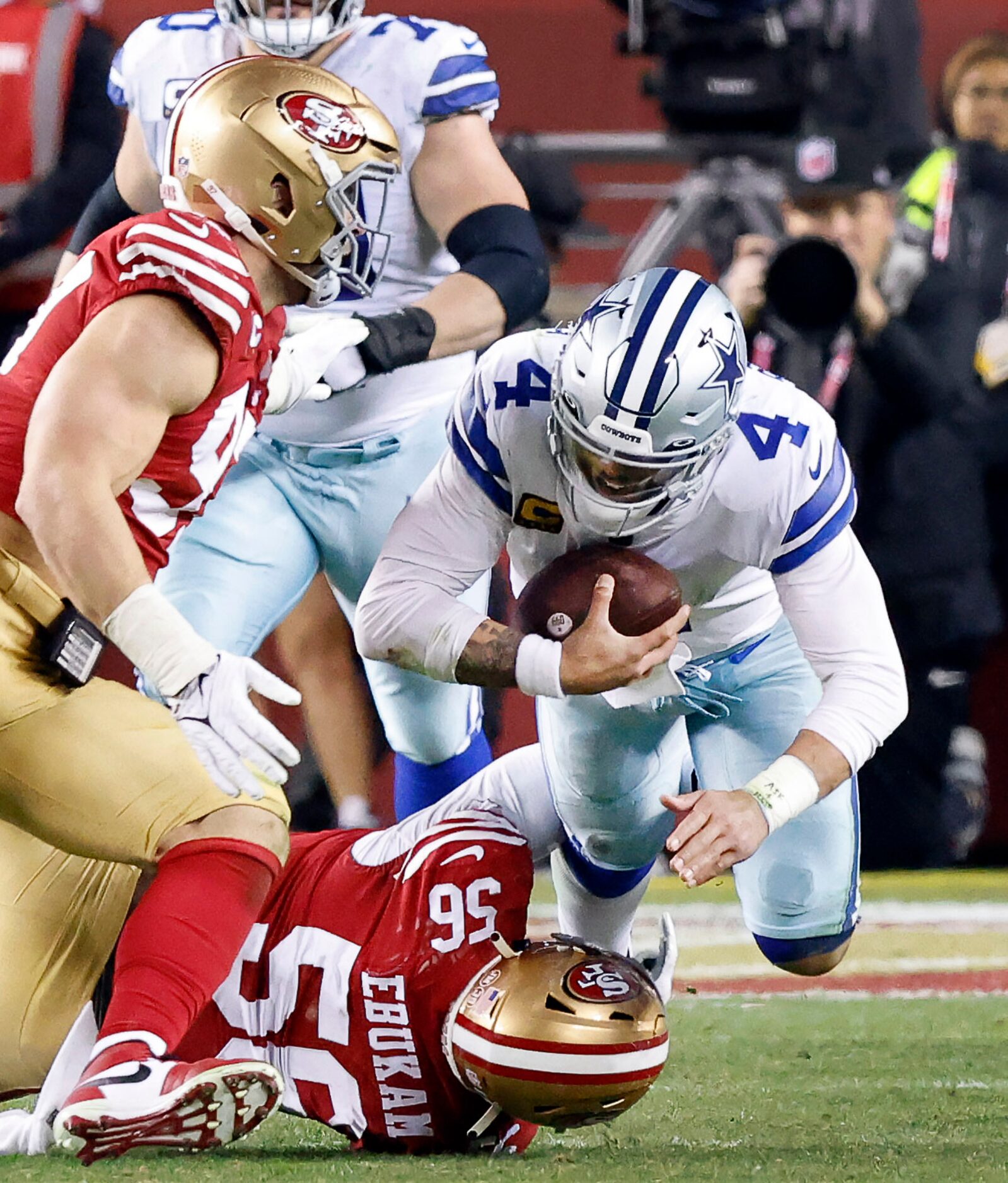 during the second half of their NFC Divisional game at Levi’s Stadium in Santa Clara,...