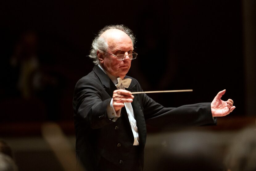 Guest conductor Marek Janowski favored mostly compact gestures. Sometimes he barely...