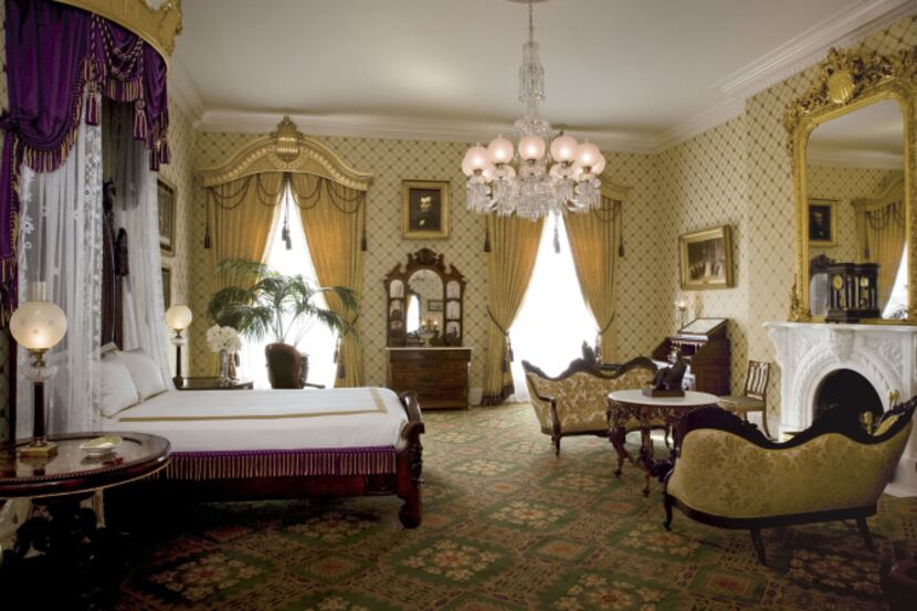 Laura Bush and decorator Ken Blasingame refurbished the Lincoln Bedroom in the White House,...