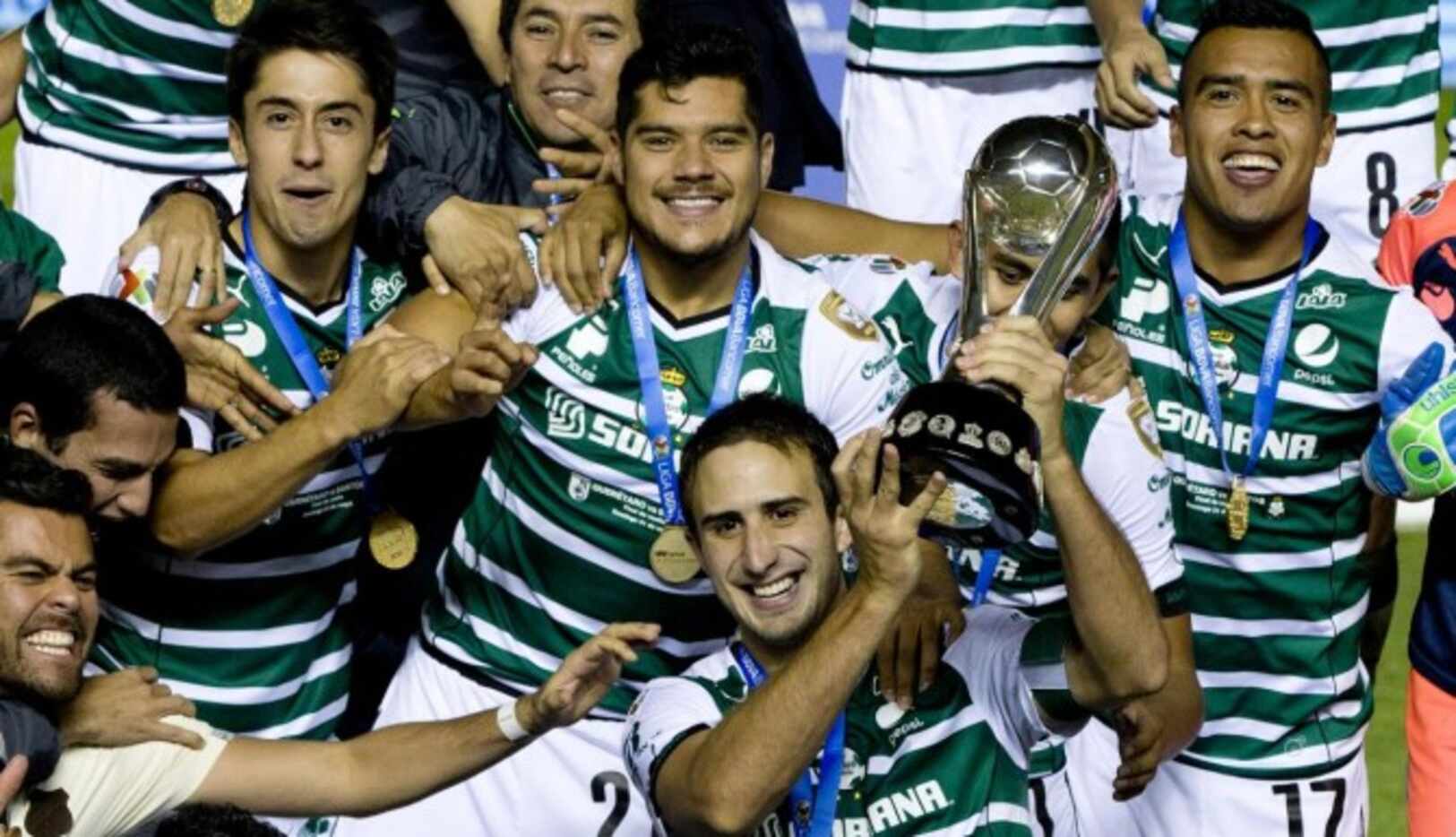 Santos Laguna, campeón reinante del futbol mexicano, jugará ante el América el lunes en...