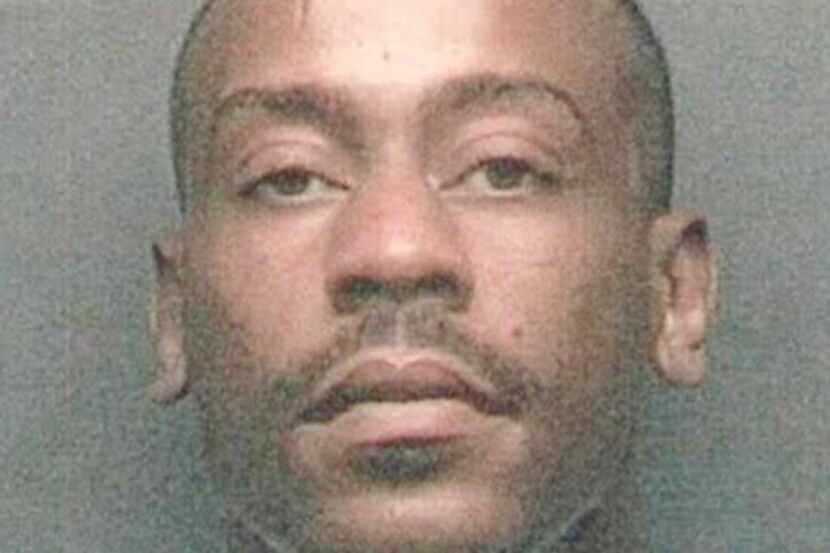 Maurice Kelso Smith, de 28 años, es acusado de asesinar a su novia embarazada.