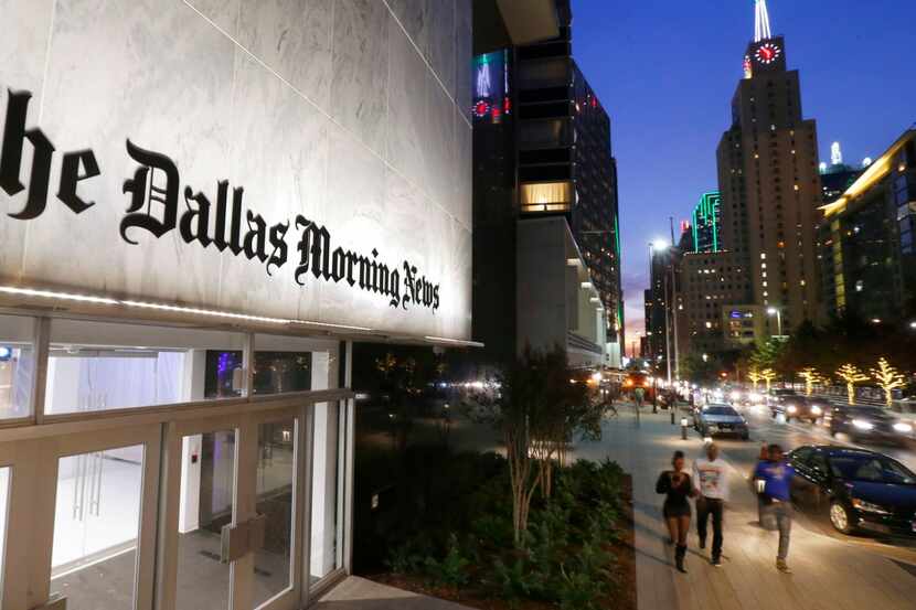El edificio de The Dallas Morning News en el centro de Dallas.