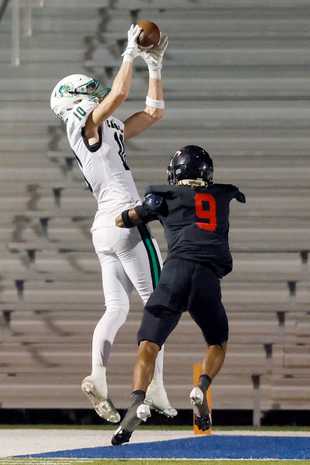 Southlake Carroll wide receiver Brody Knowles (10) makes a leaping catch for a touchdown...