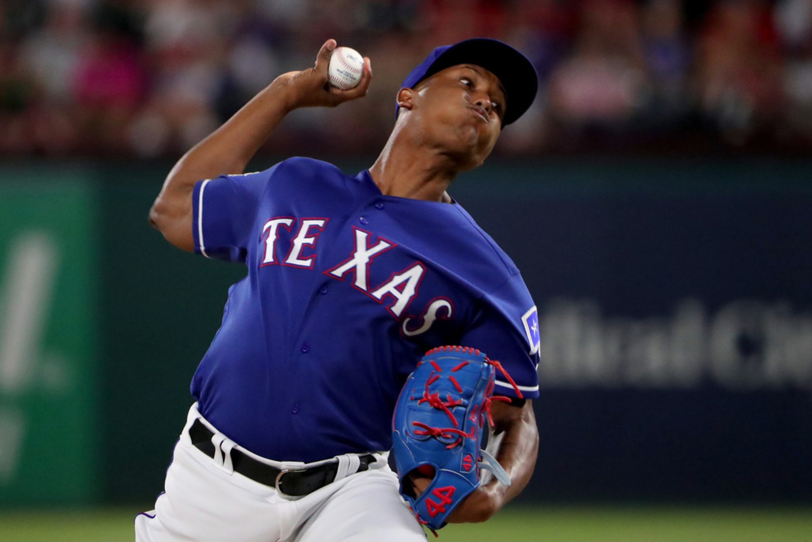 ARLINGTON, TEXAS - JUNE 22: Jose Leclerc #25 of the Texas Rangers pitches against the...